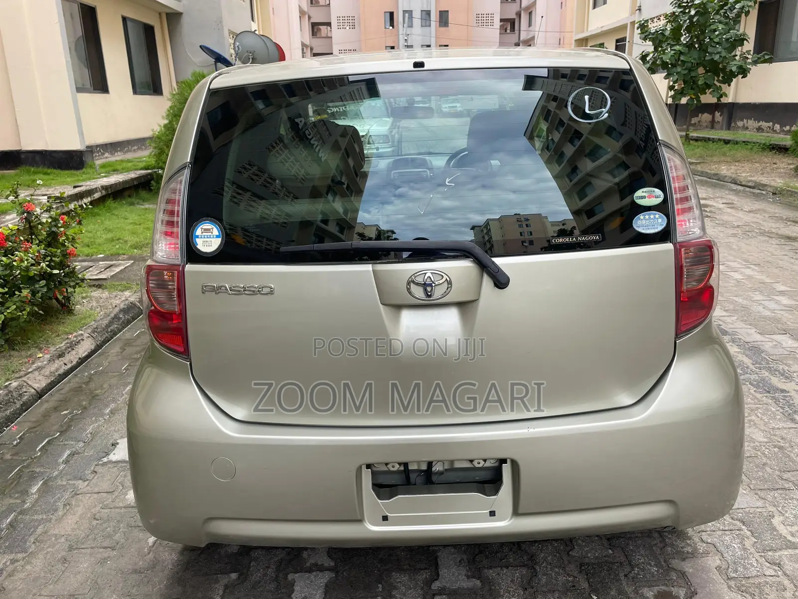 Toyota Passo 2006 Beige