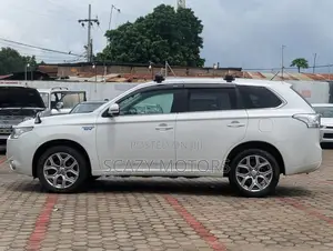 Mitsubishi Outlander 2005 White