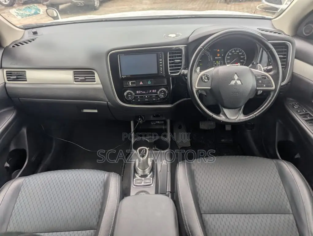 Mitsubishi Outlander 2005 White