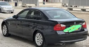 BMW 3 Series 320i RWD 2008 Black
