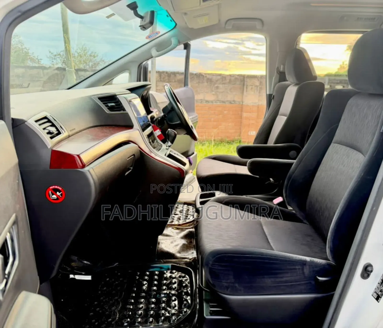 Toyota Alphard 2010 White