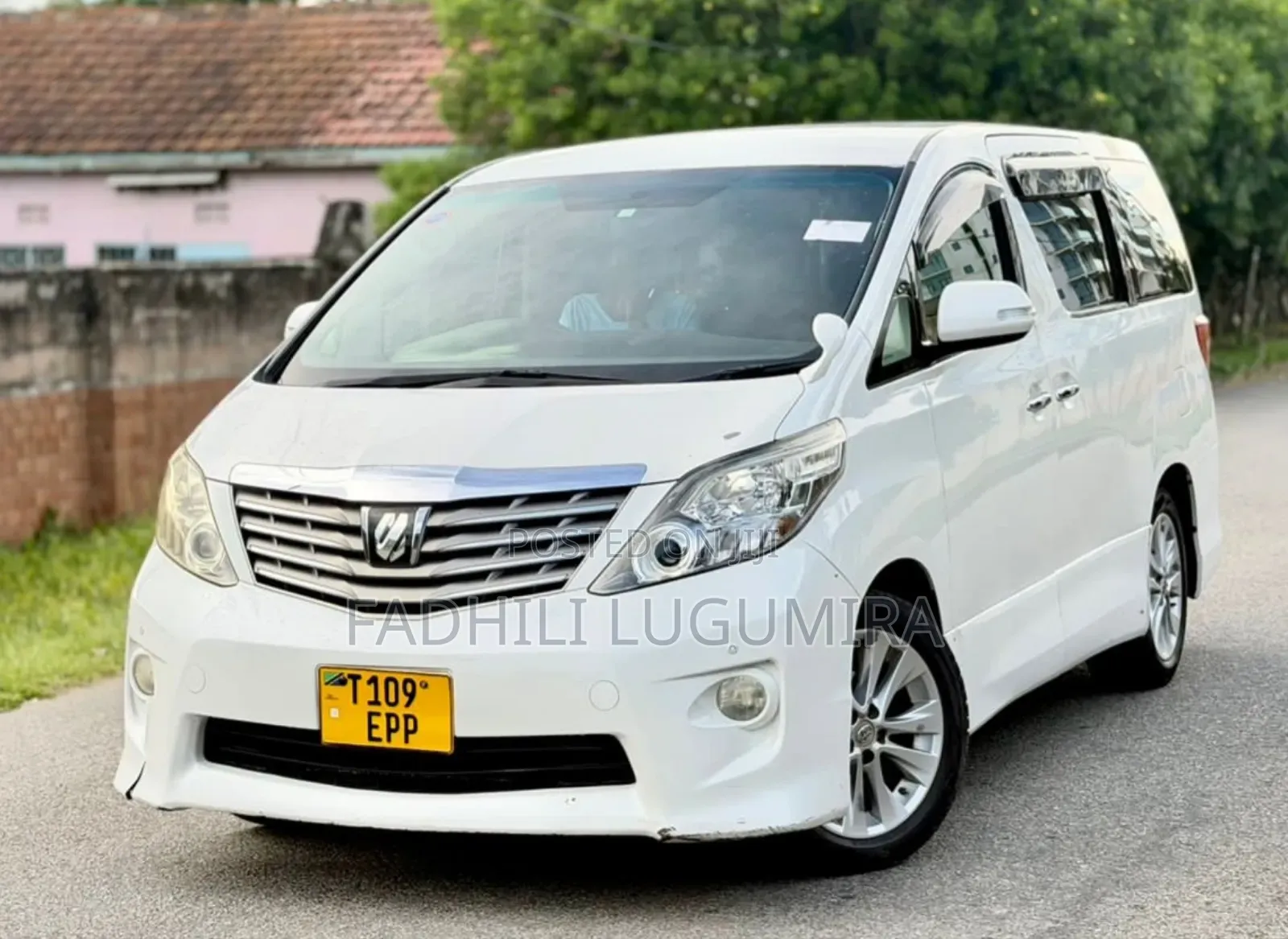 Toyota Alphard 2010 White