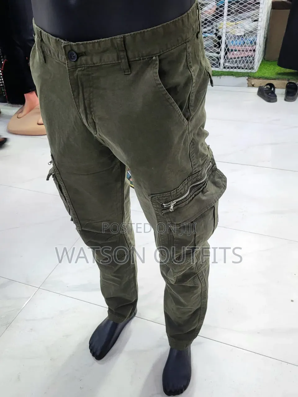 Cargo Pants or Trousers or Suruali Za Cargo Materials High Quality