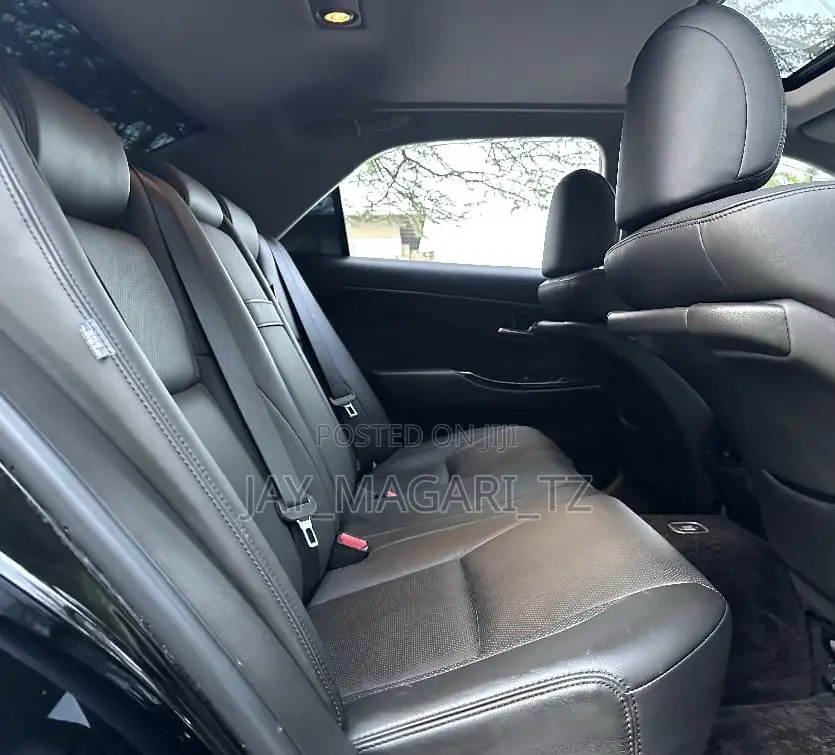 Toyota Crown 2009 Black
