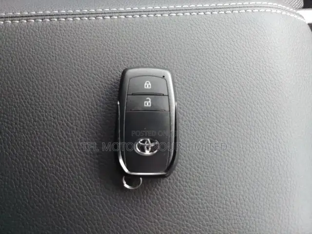 Toyota Land Cruiser LC250 2024 Black