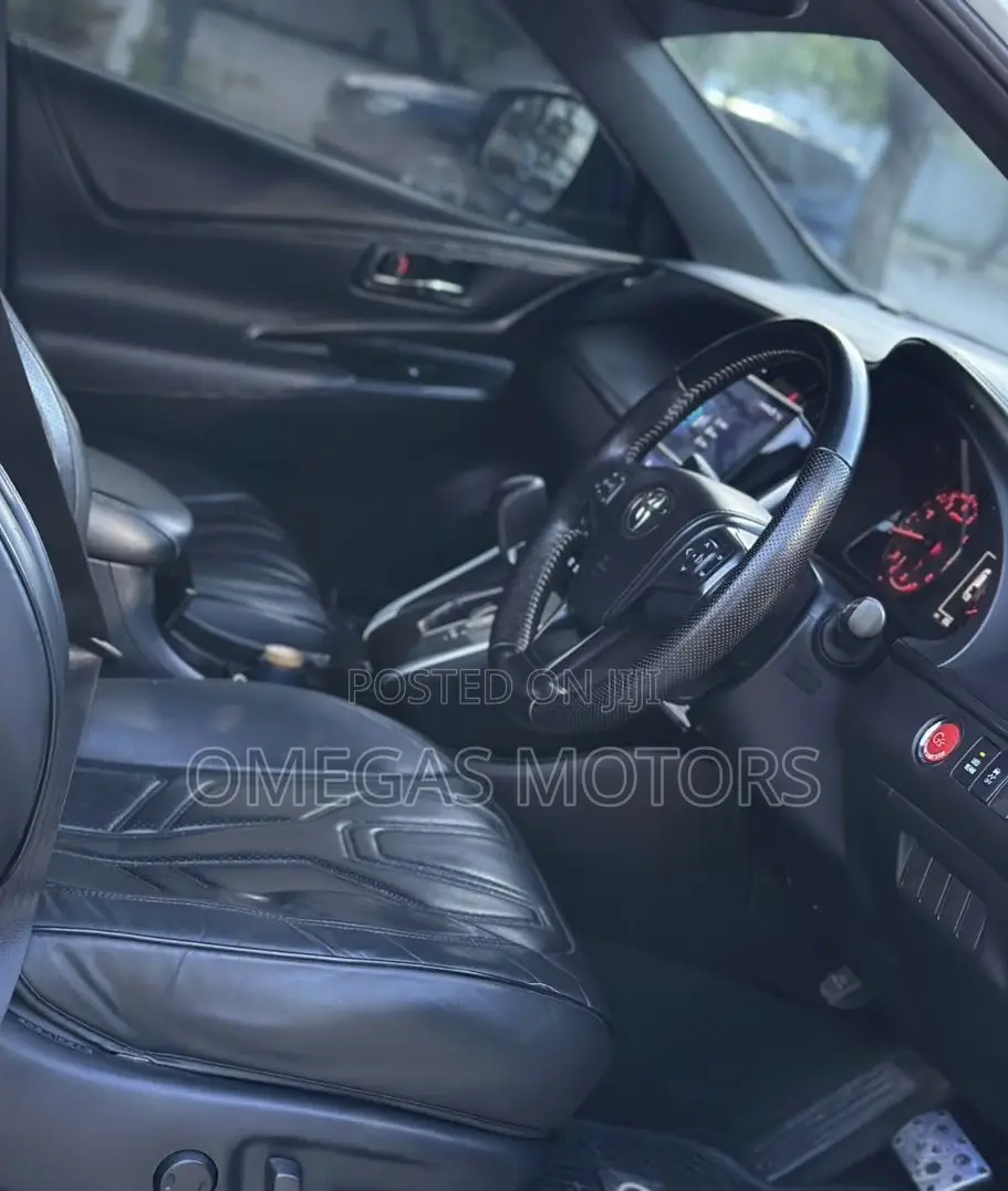 Toyota Harrier 2.0 2015 Pearl