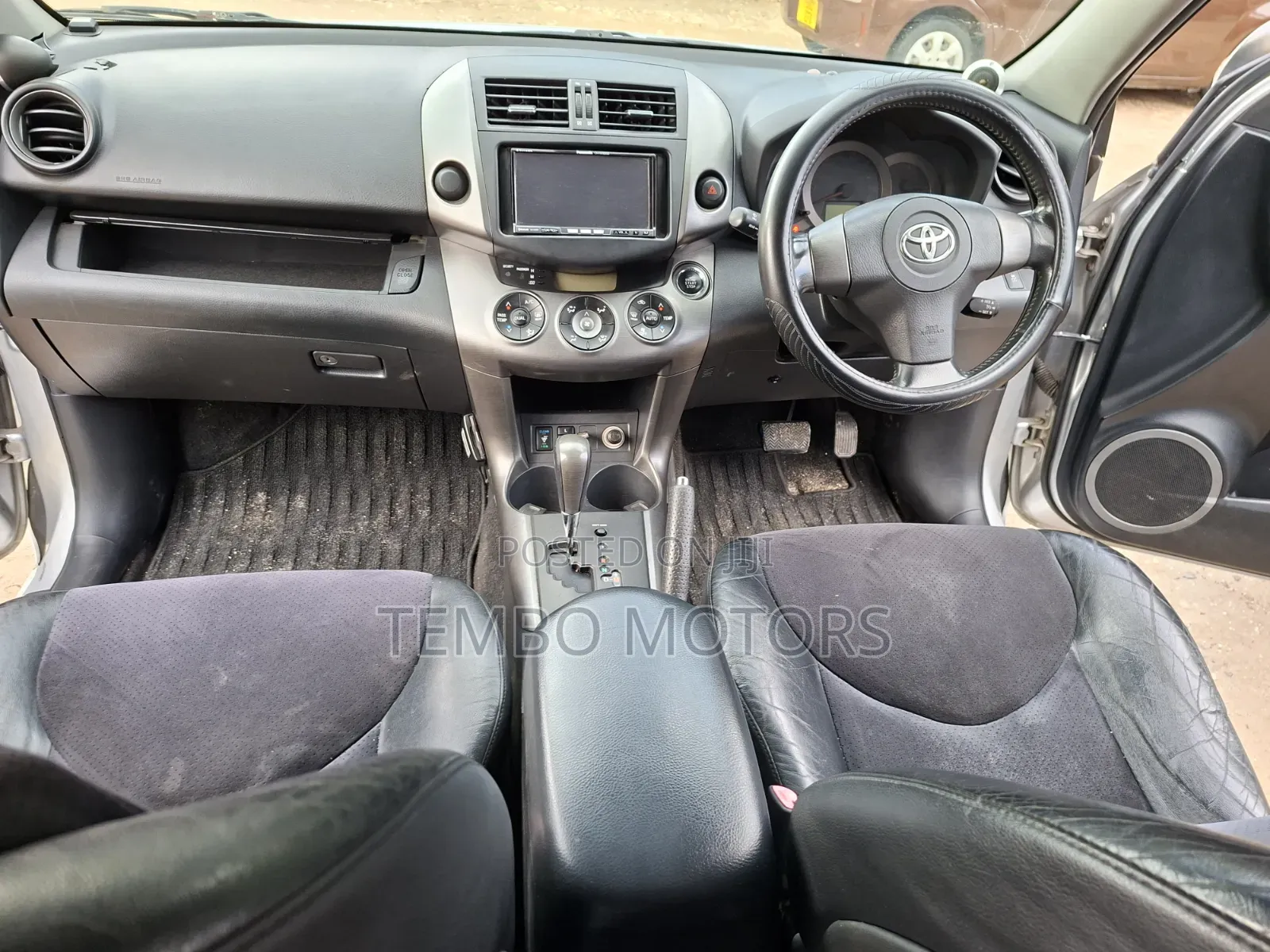 Toyota Vanguard 2009 Silver