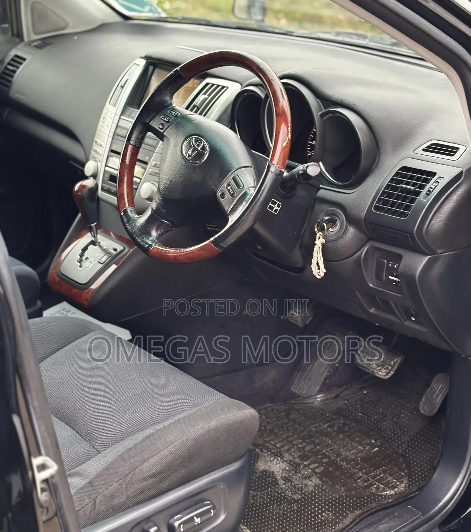 Toyota Harrier 2.4 2005 Black