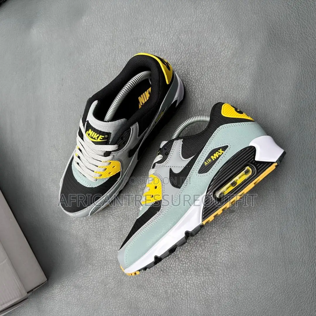 Air Max Sneakers Authentic Collection