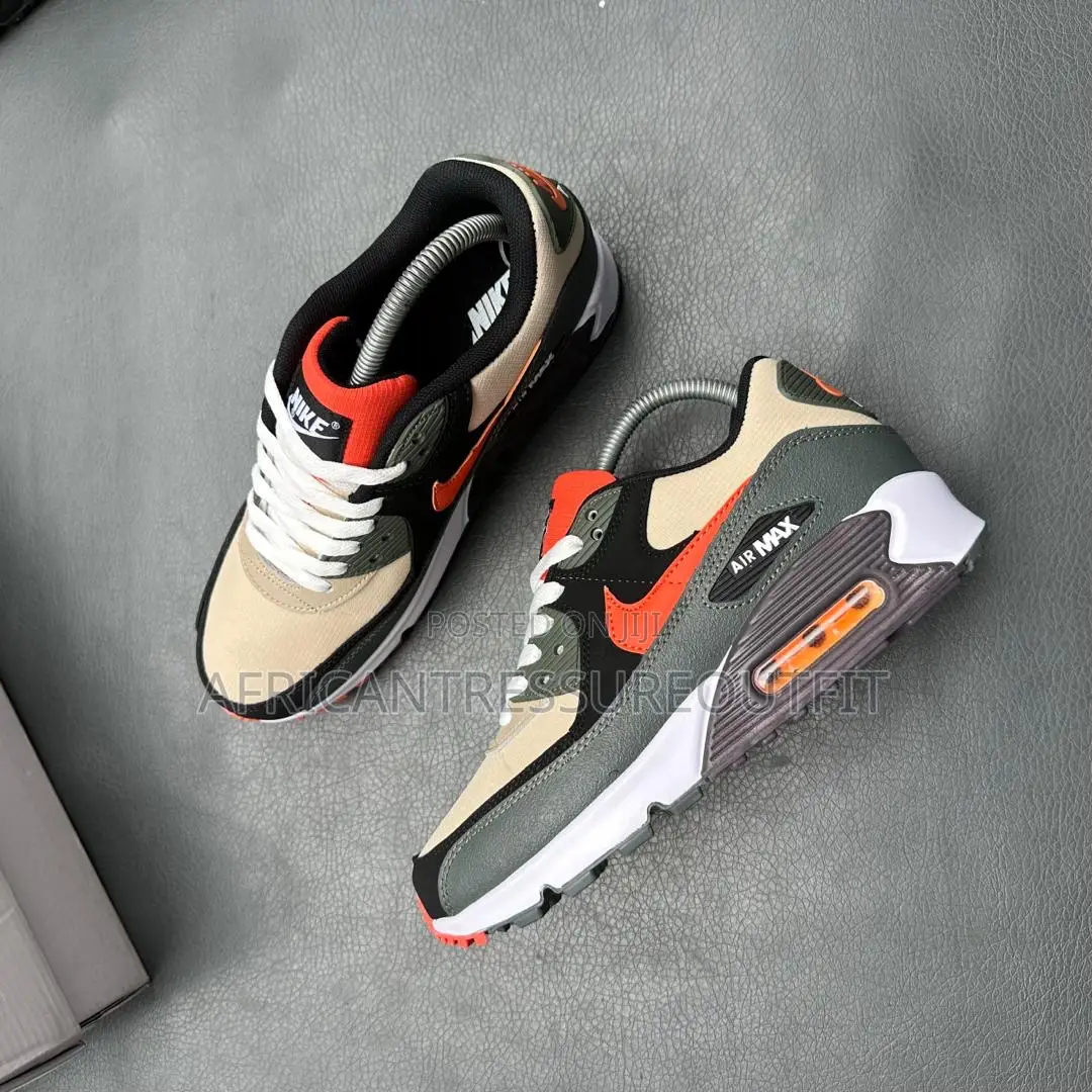 Air Max Sneakers Authentic Collection