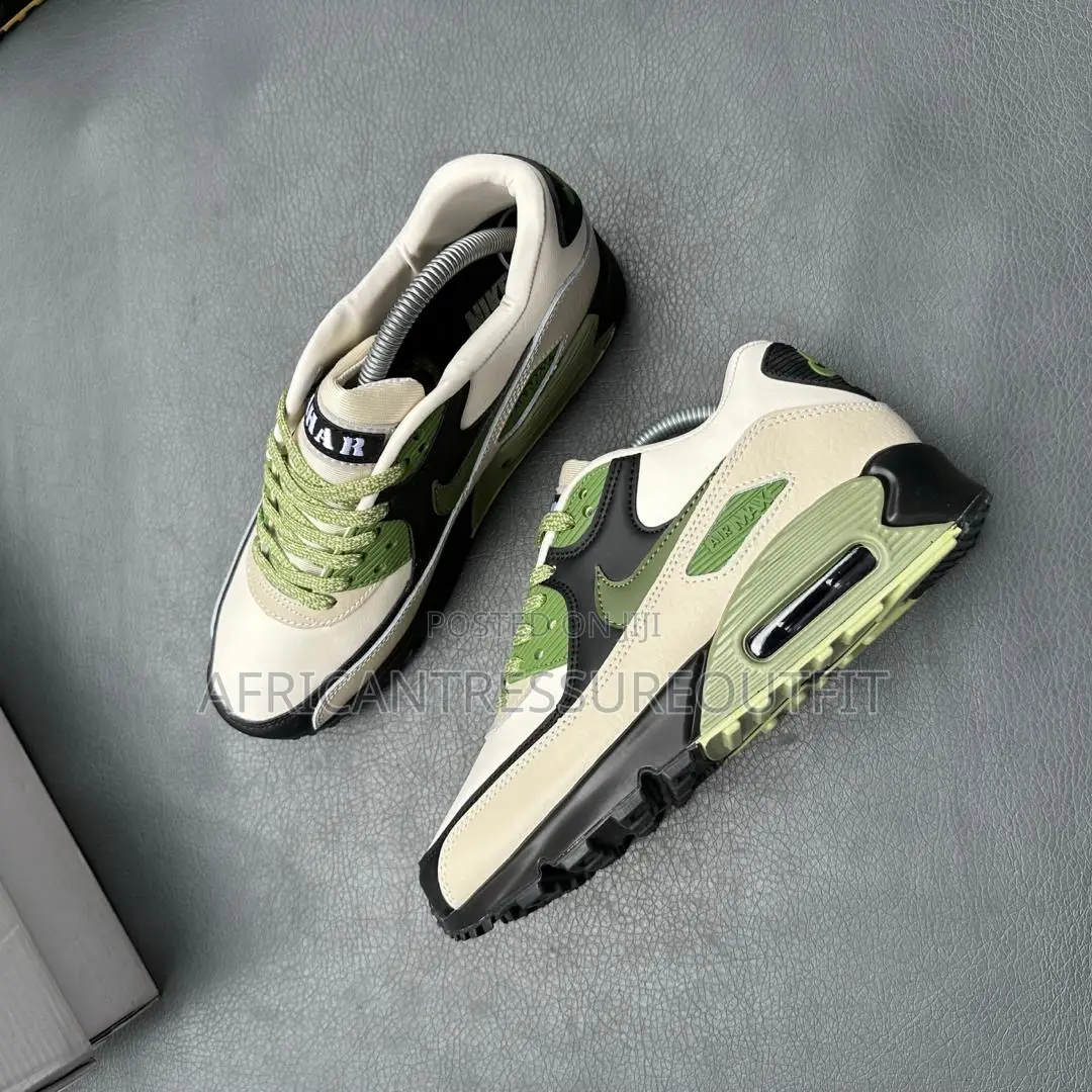 Air Max Sneakers Authentic Collection