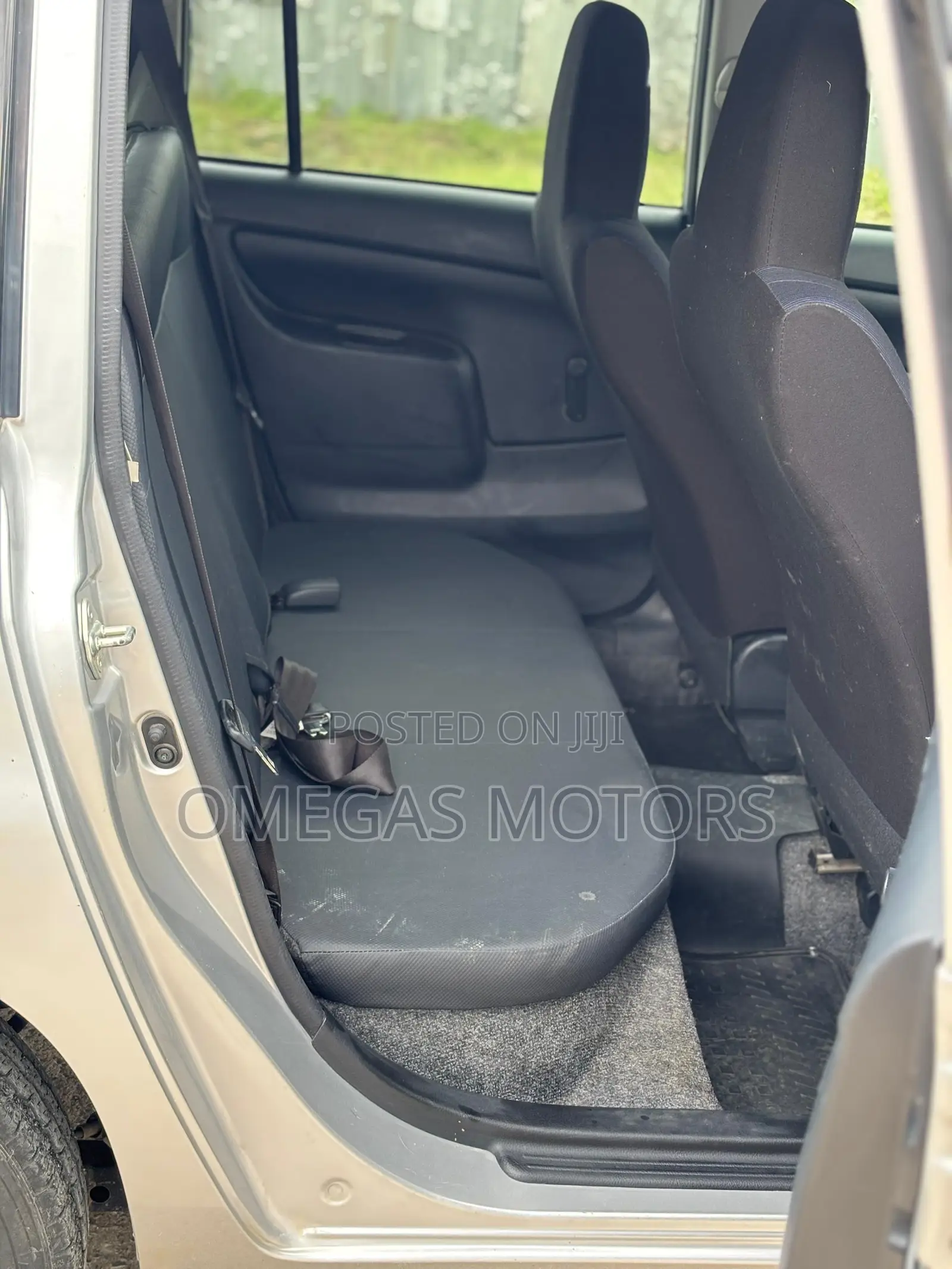 Toyota Probox 1.5 DX 4WD 2018 Silver