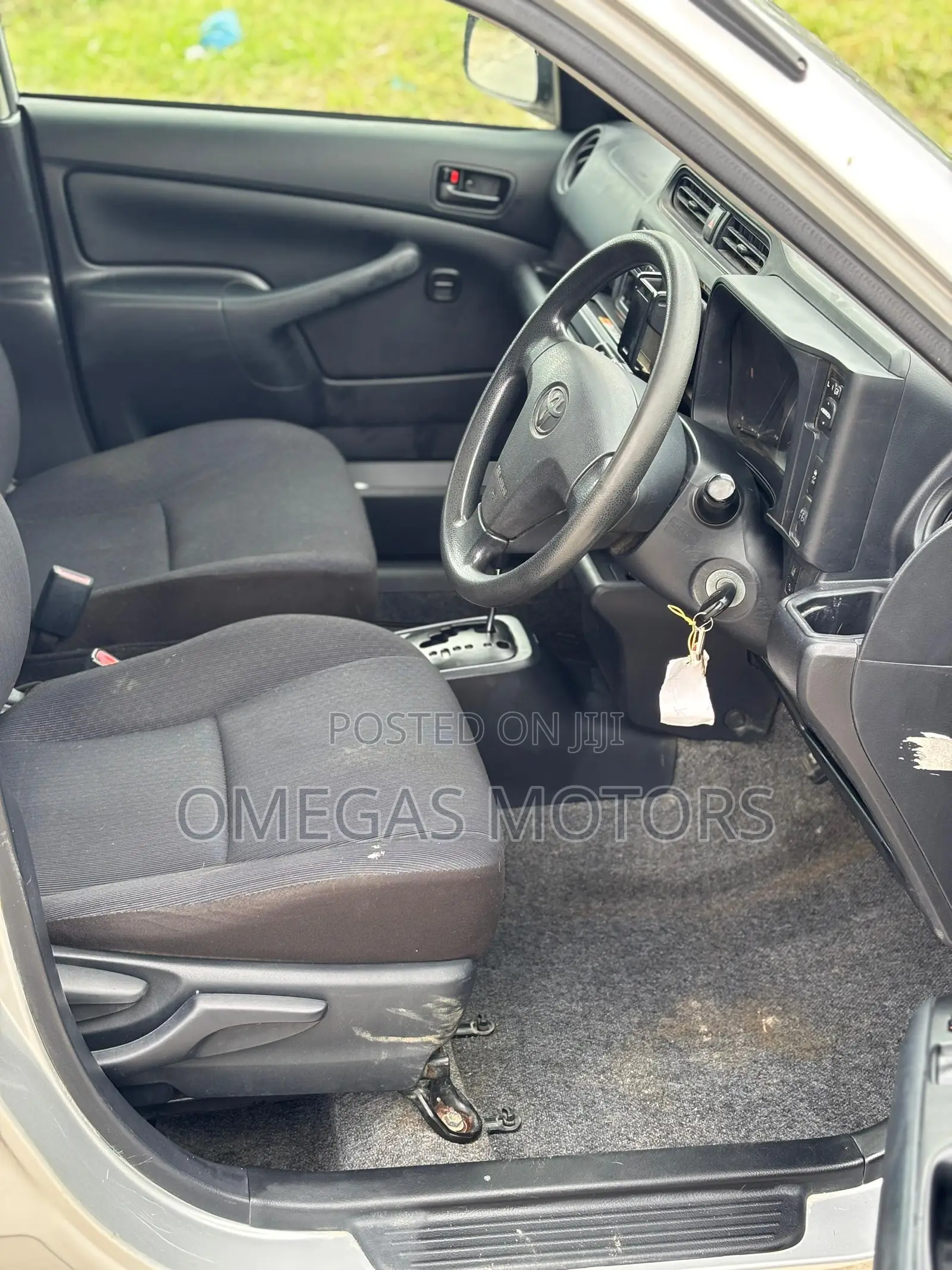 Toyota Probox 1.5 DX 4WD 2018 Silver