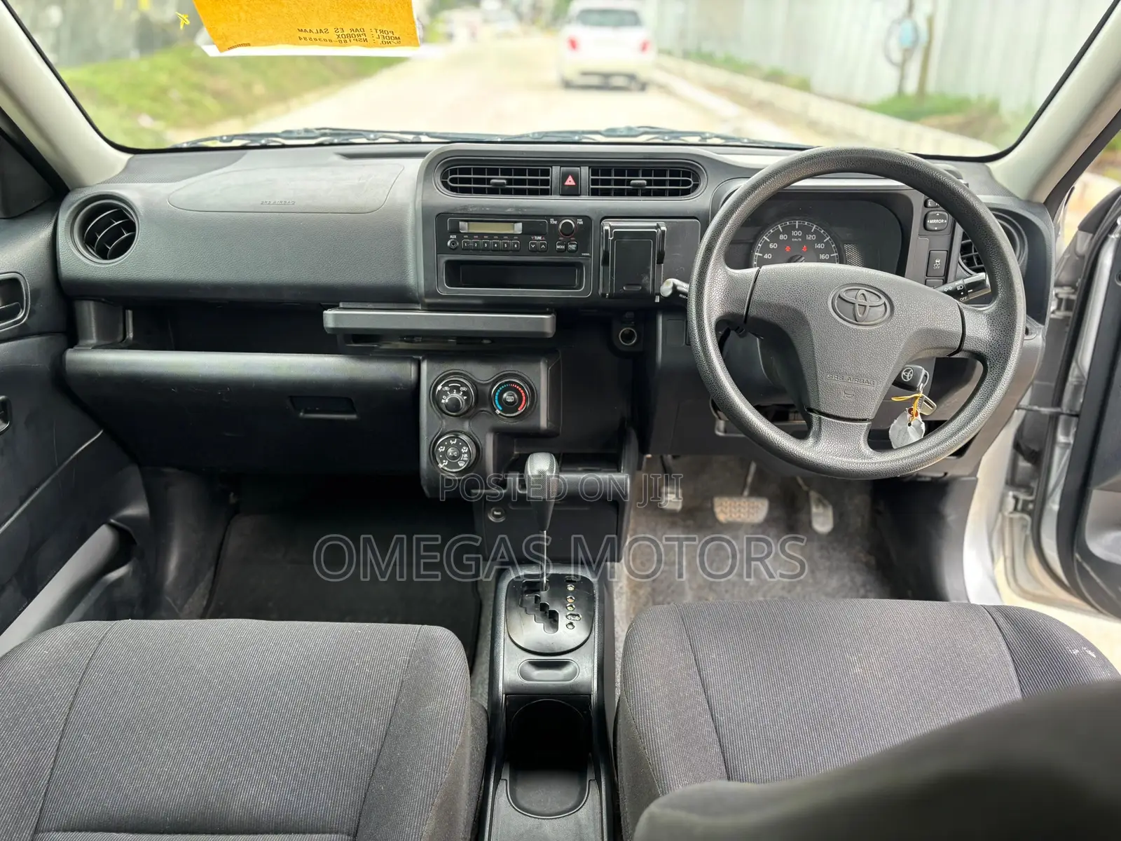 Toyota Probox 1.5 DX 4WD 2018 Silver