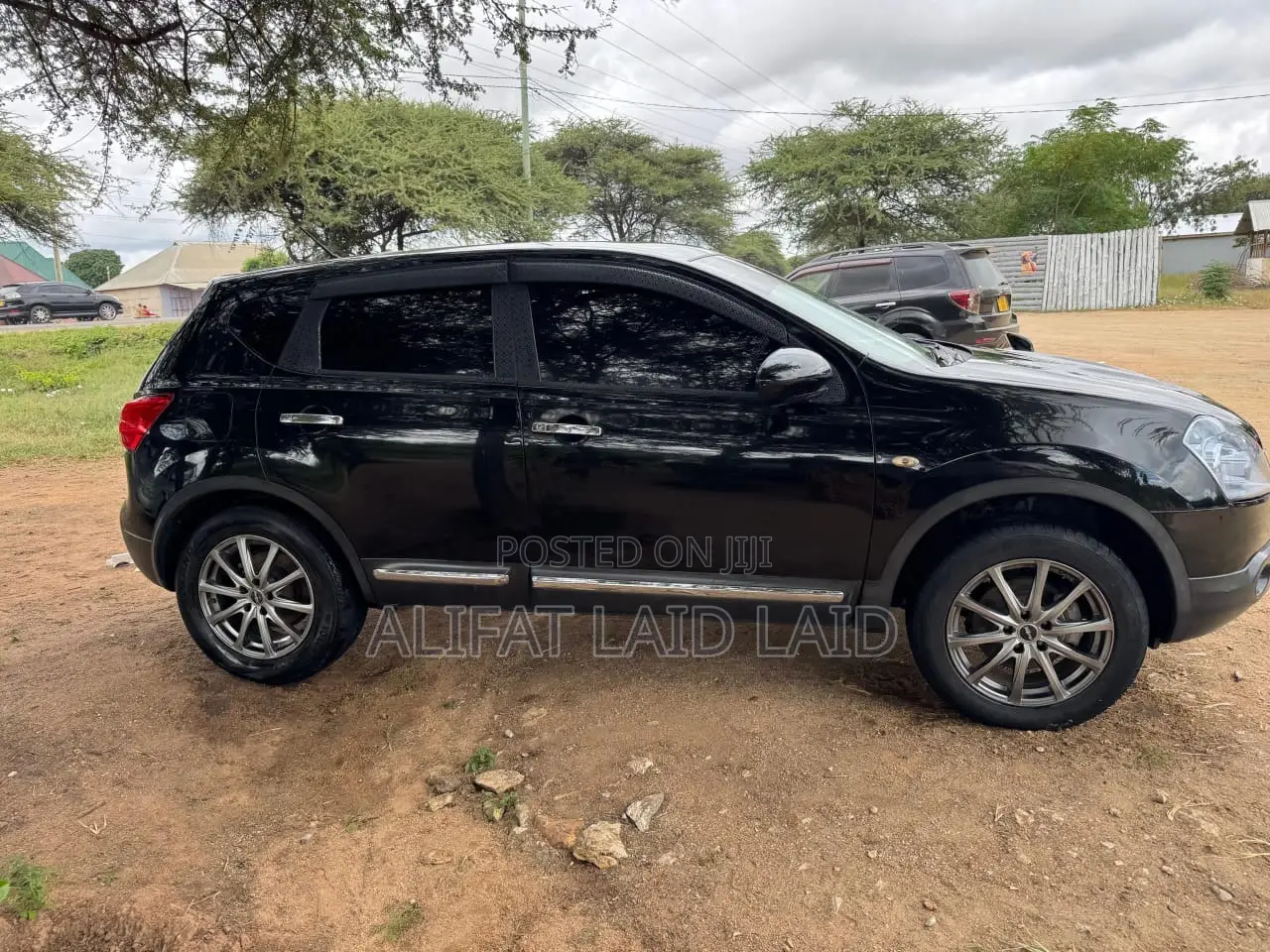 Nissan Dualis 2011 Black