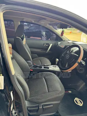 Nissan Dualis 2011 Black