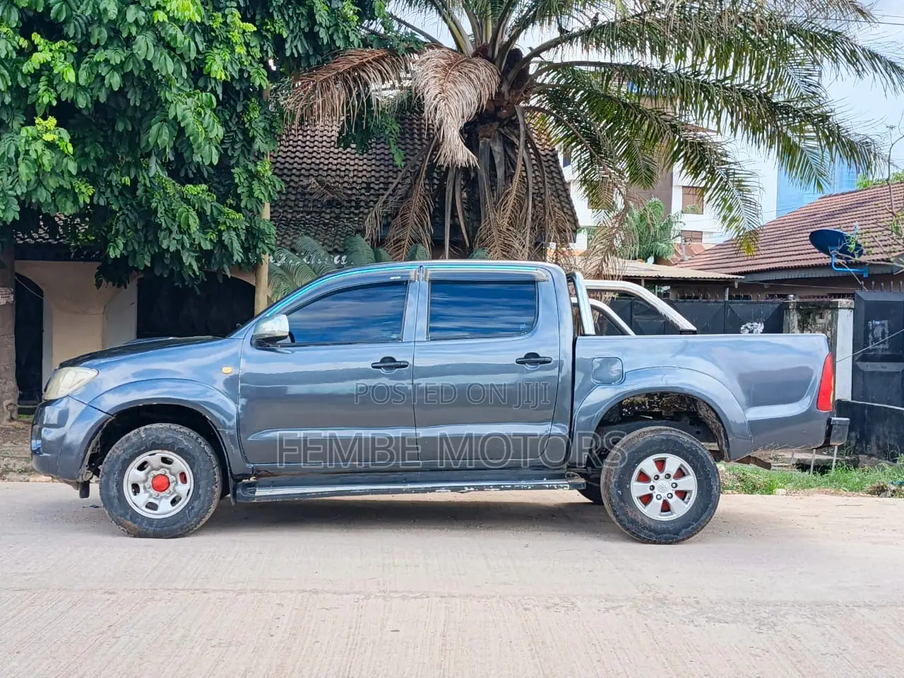 Toyota Hilux 2.5 Cab 2005 Gray