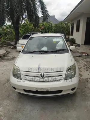 Toyota IST 2008 Pearl