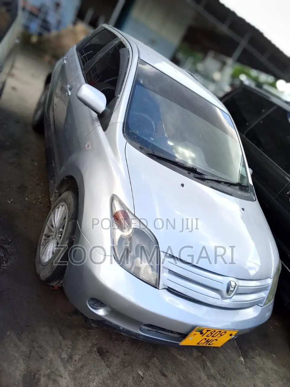Toyota IST 2006 Silver