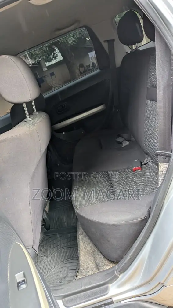 Toyota IST 2006 Silver