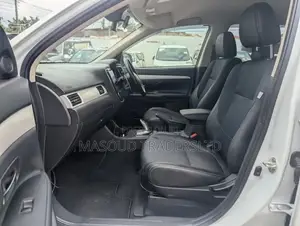 Mitsubishi Outlander 2.4 PHEV AWD 2015 White