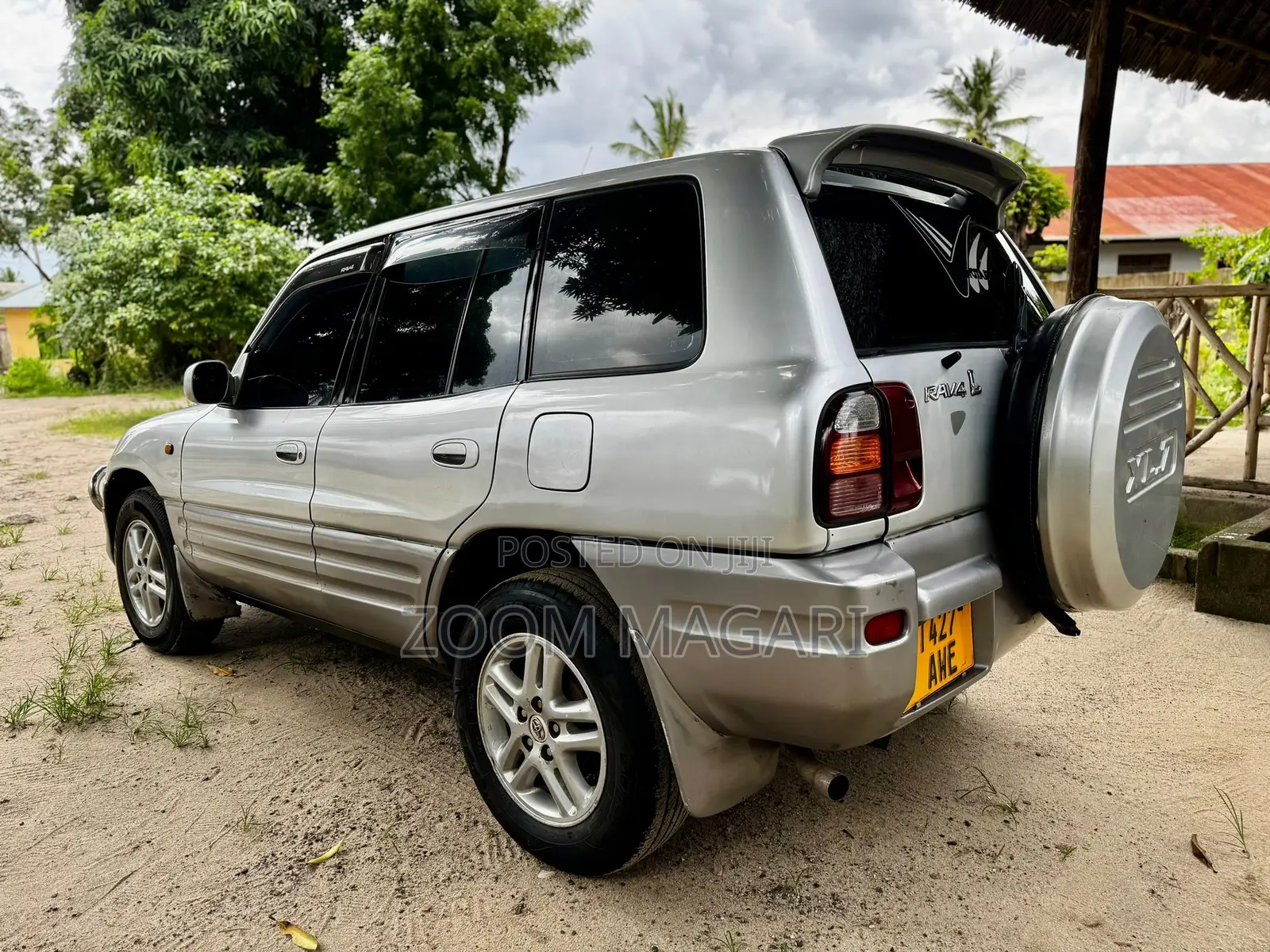 Toyota RAV4 1999 Silver