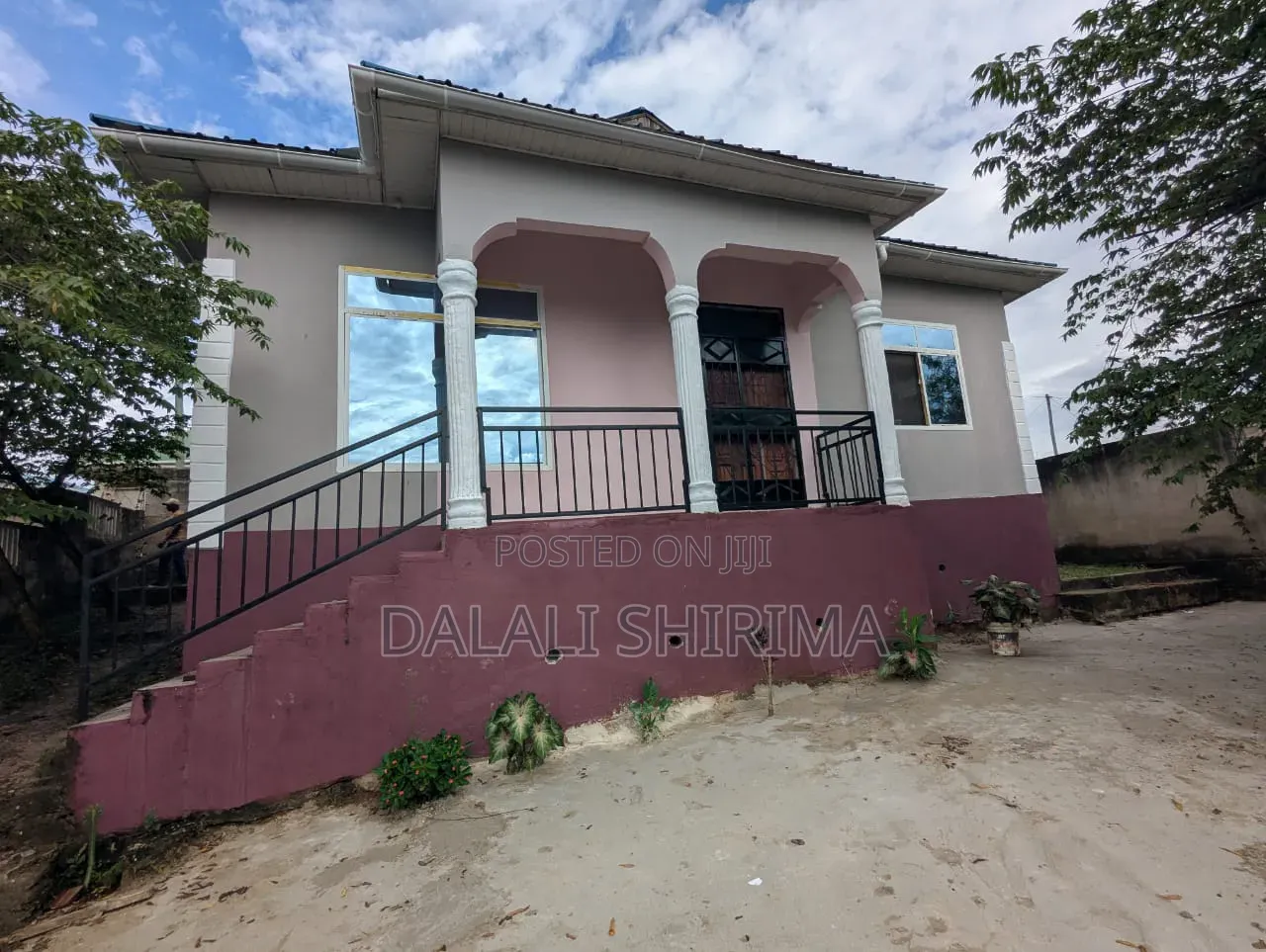 3bdrm Apartment in Mbezi Beach for rent
