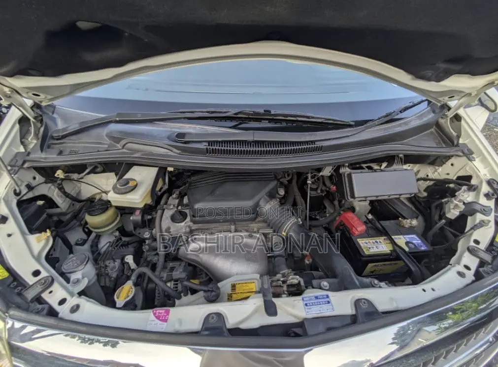 Toyota Alphard 2.4 Petrol FWD 2007 Pearl