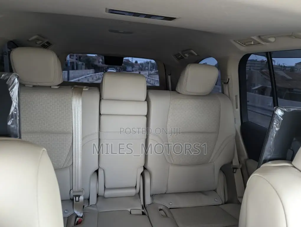 Toyota Land Cruiser 2025 Black