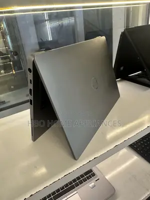 Laptop Dell Latitude 7300 16GB Intel Core i7 SSD 256GB