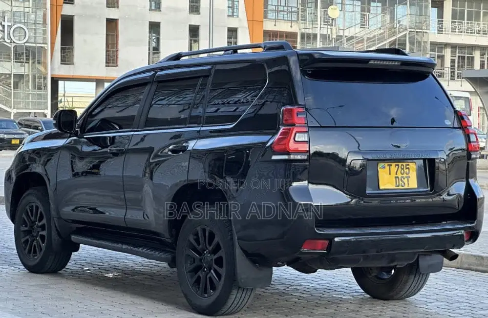 Toyota Land Cruiser Prado 3.0 TD 2012 Black