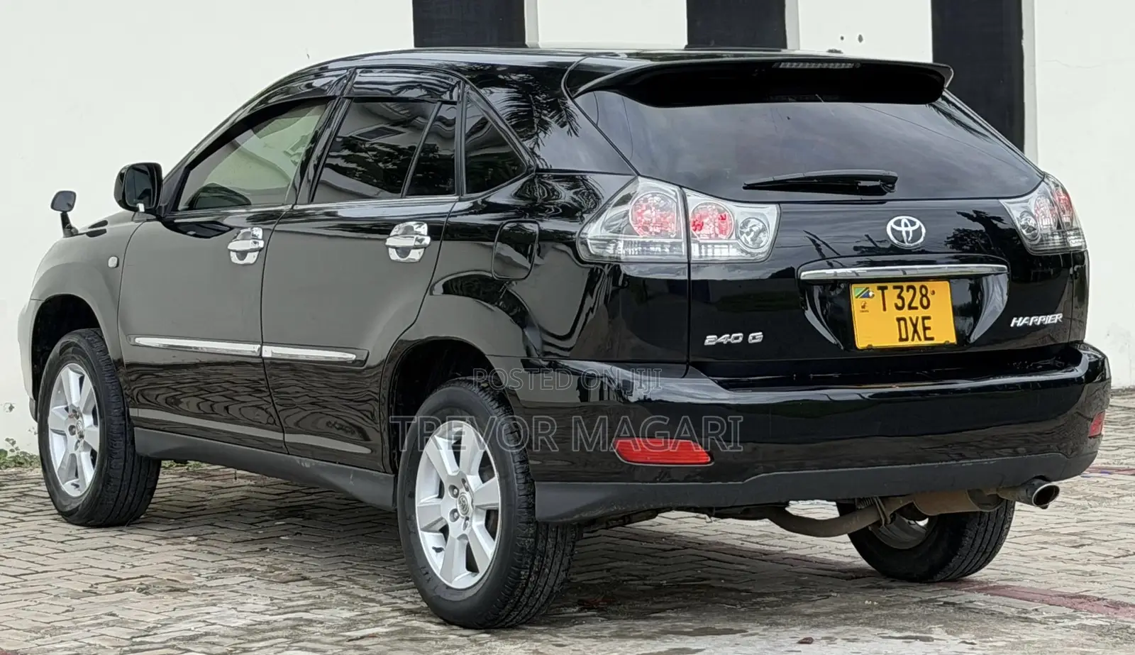 Toyota Harrier 2004 Black