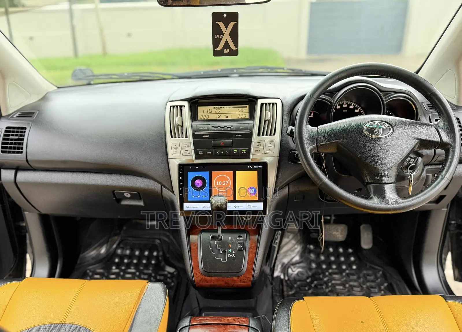 Toyota Harrier 2004 Black