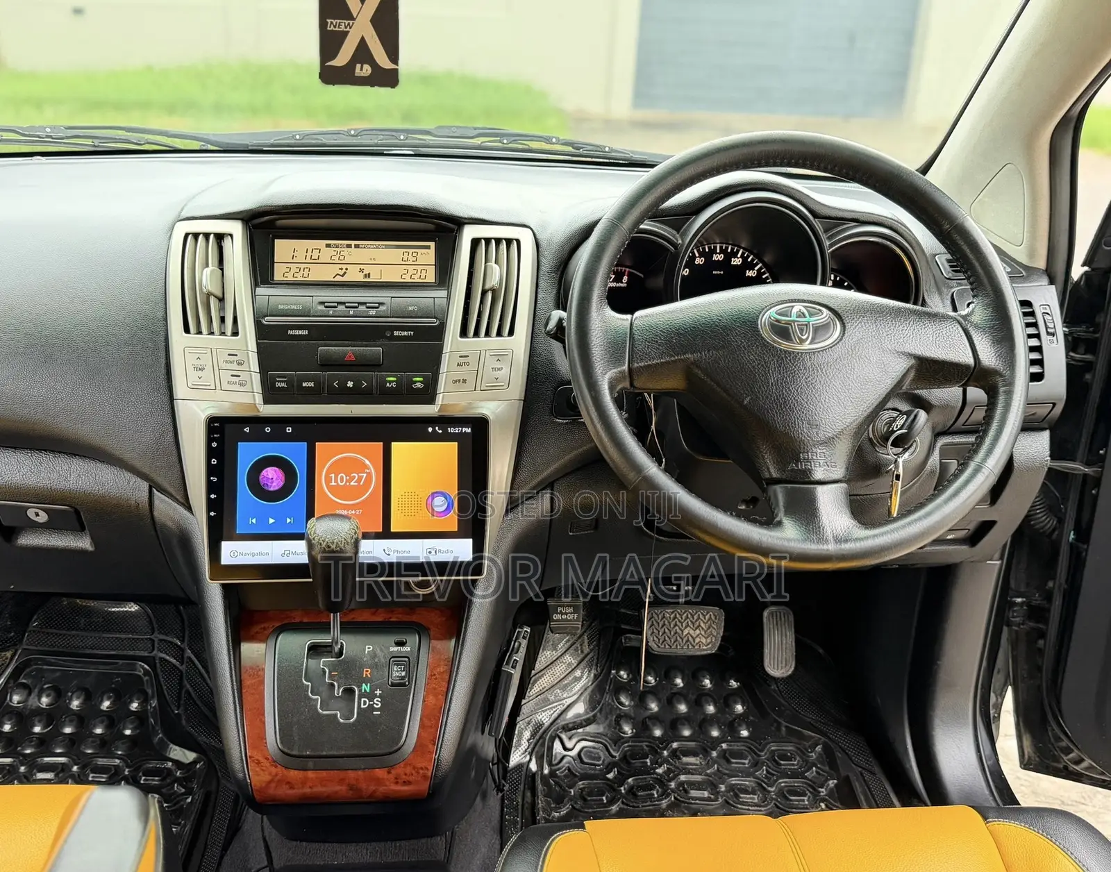 Toyota Harrier 2004 Black