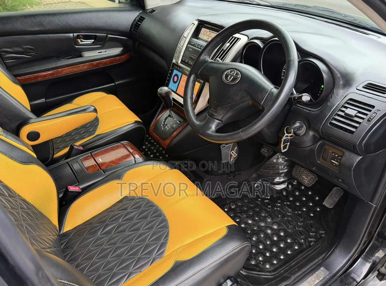 Toyota Harrier 2004 Black