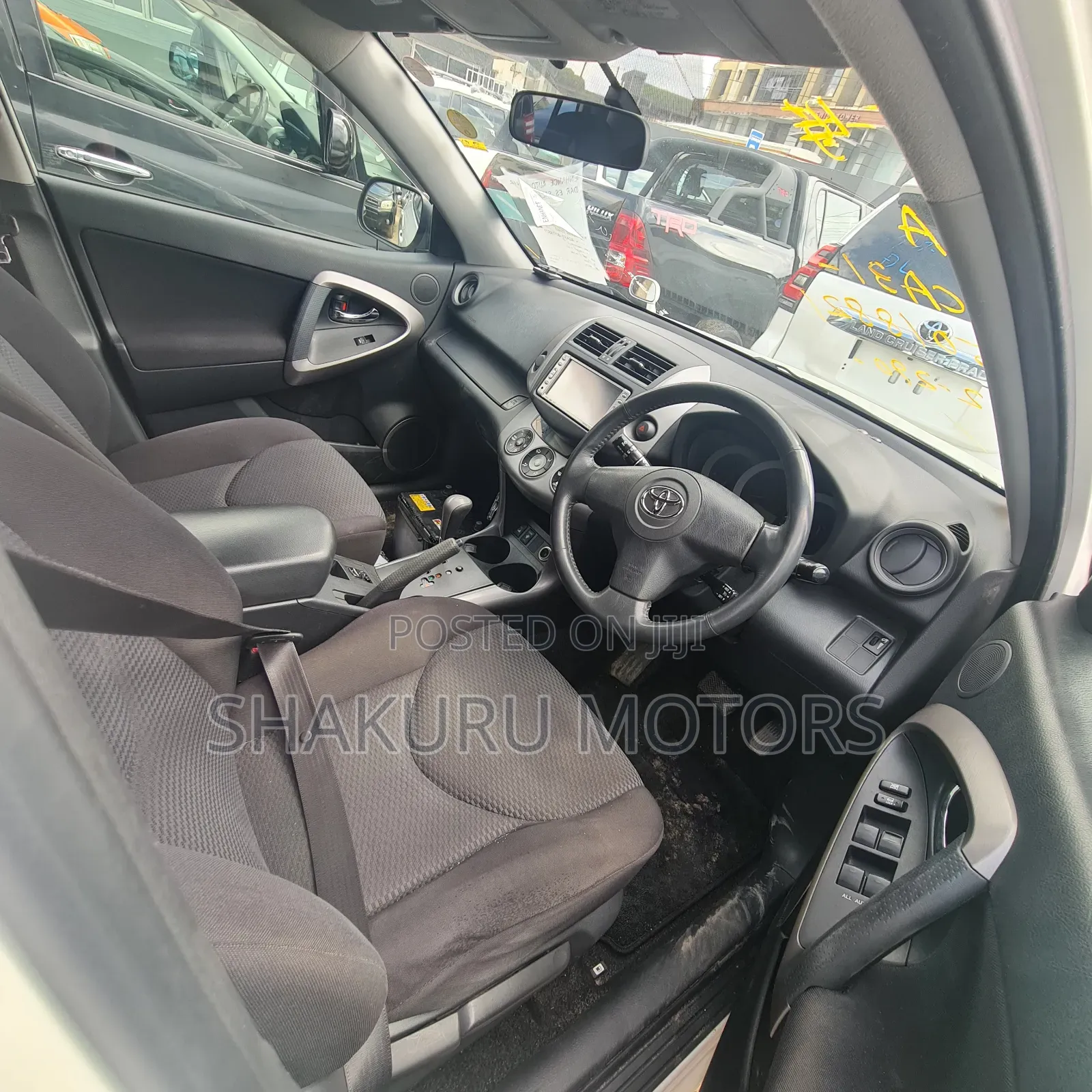 Toyota RAV4 2006 White