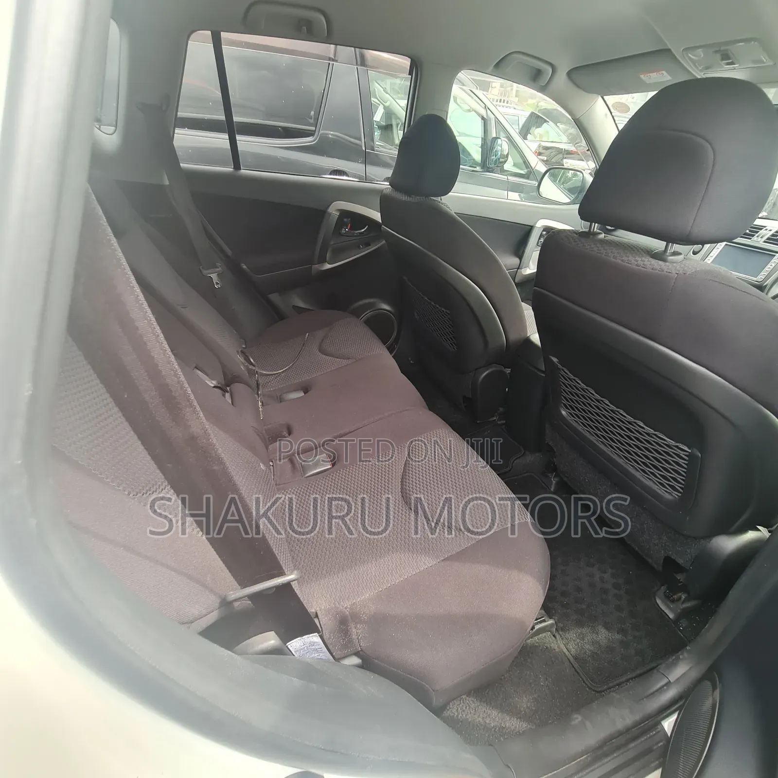 Toyota RAV4 2006 White