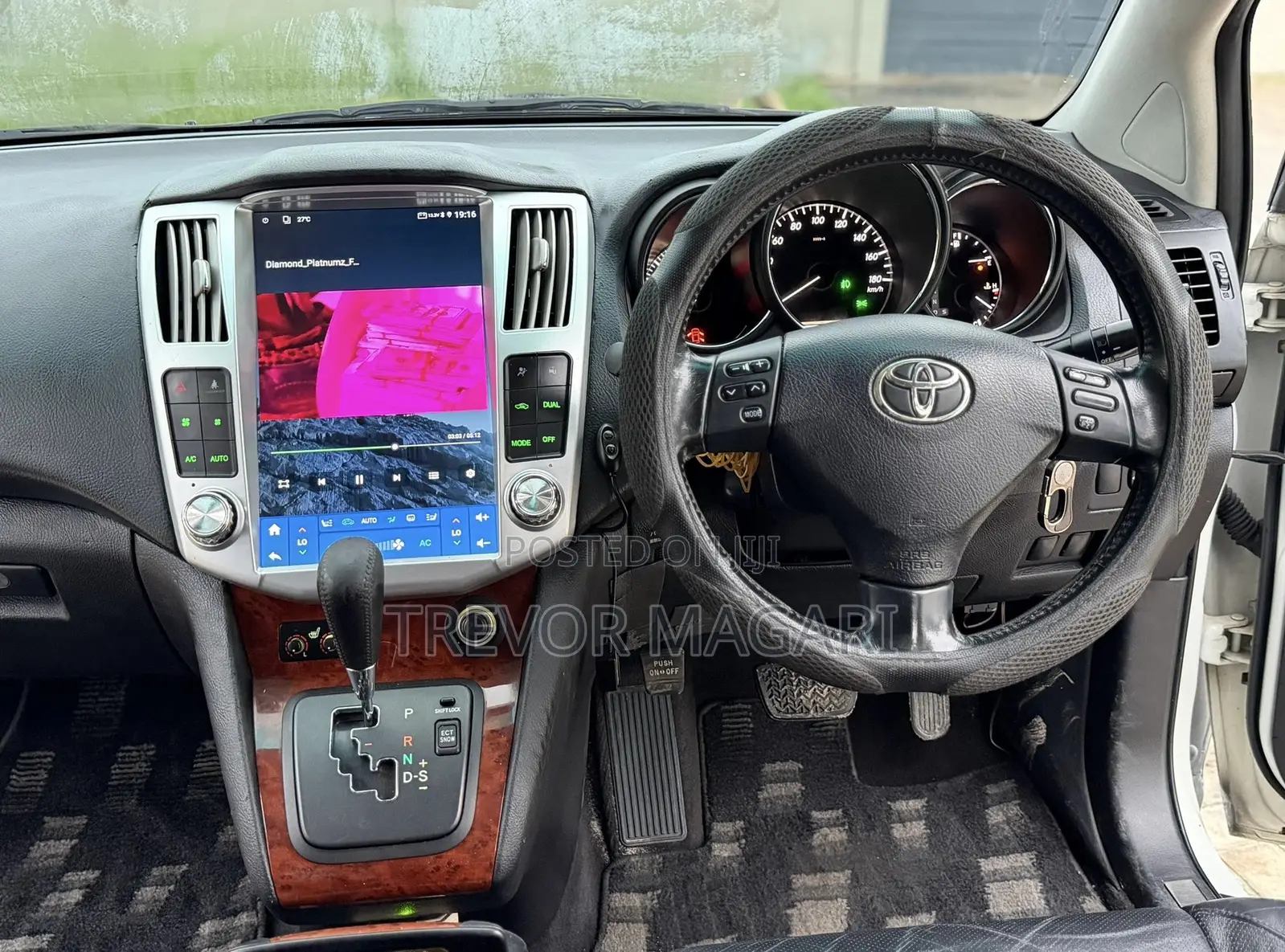 Toyota Harrier 2010 White