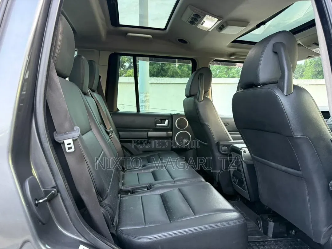 Land Rover Discovery 2009 Brown