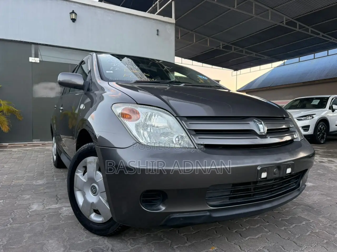 Toyota IST 2005 Gray