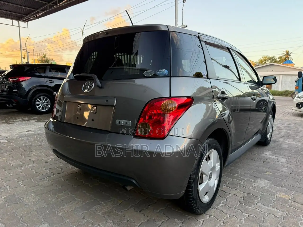 Toyota IST 2005 Gray