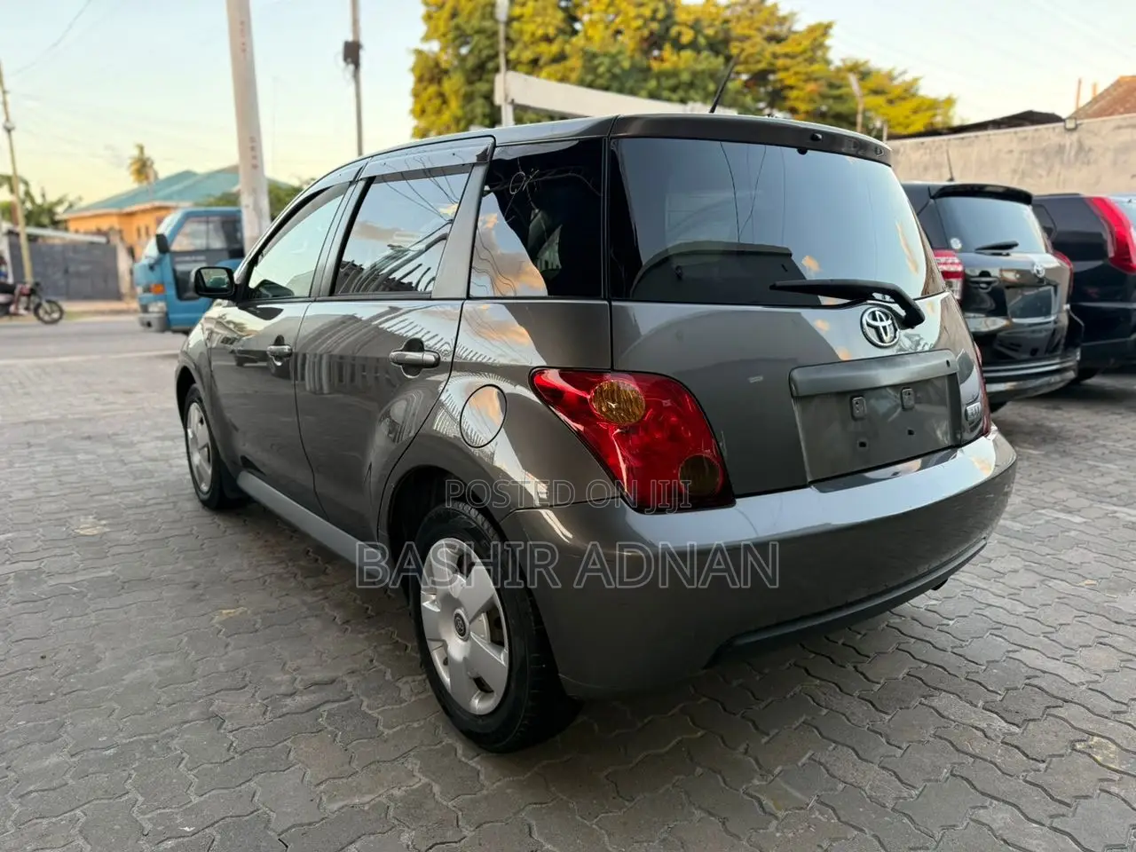 Toyota IST 2005 Gray