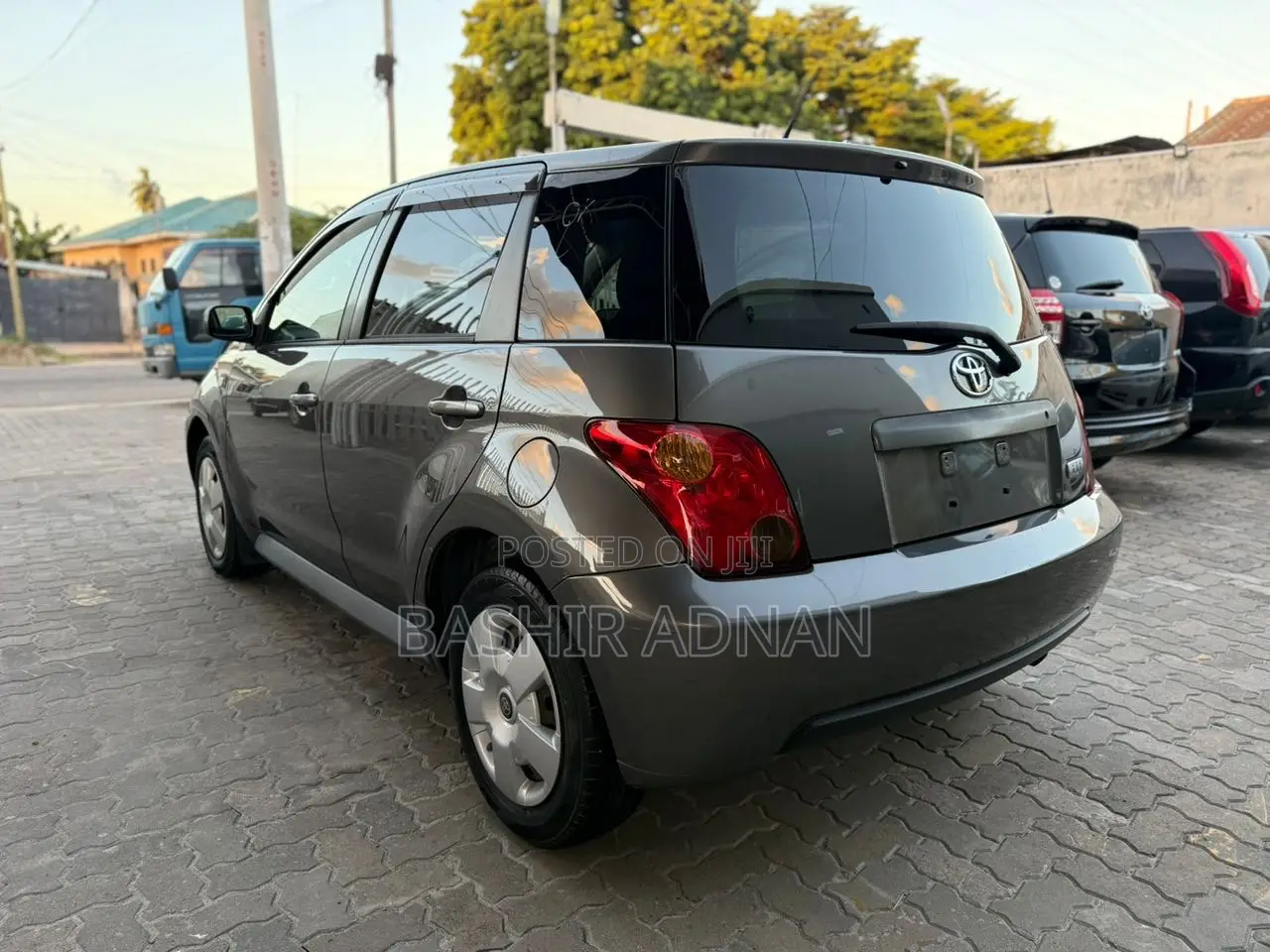Toyota IST 2005 Gray