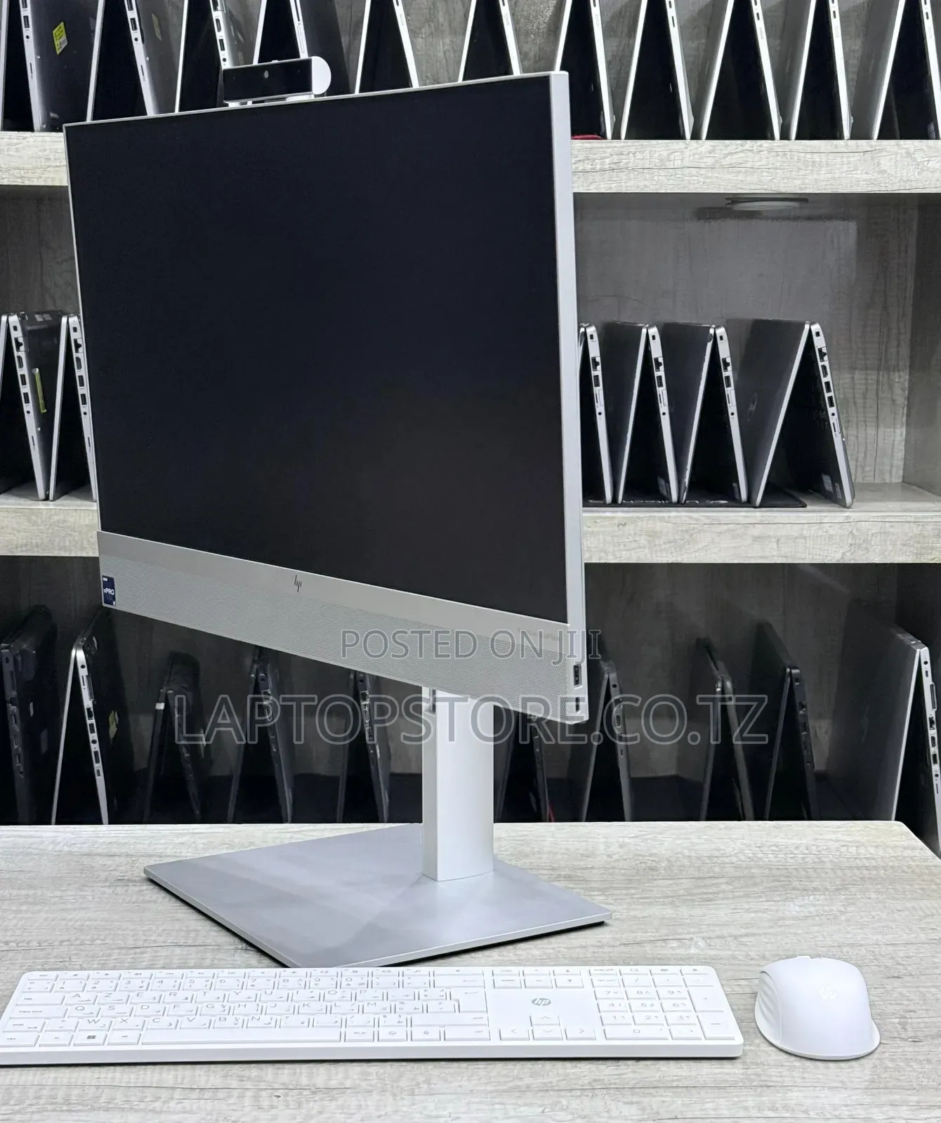 New Desktop Computer HP EliteOne 840 G9 16GB Intel Core i7 SSD 512GB