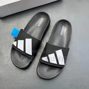 Slides or Slaidi Kali Au Hot Za Adidas Full Boxed