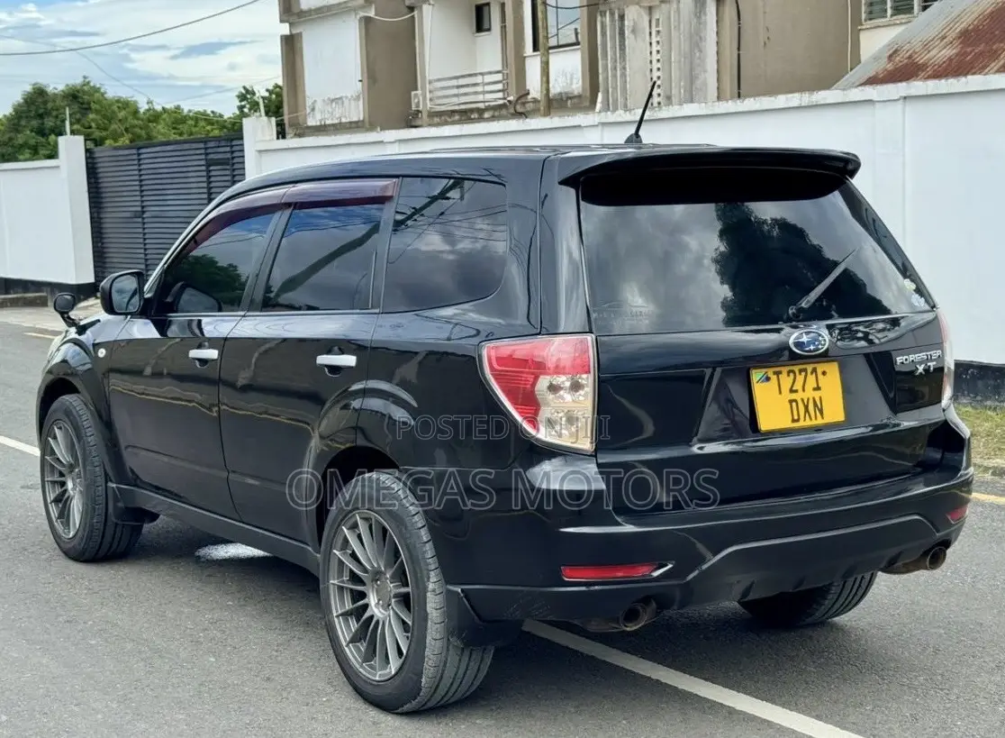 Subaru Forester 2.0D X 2009 Black