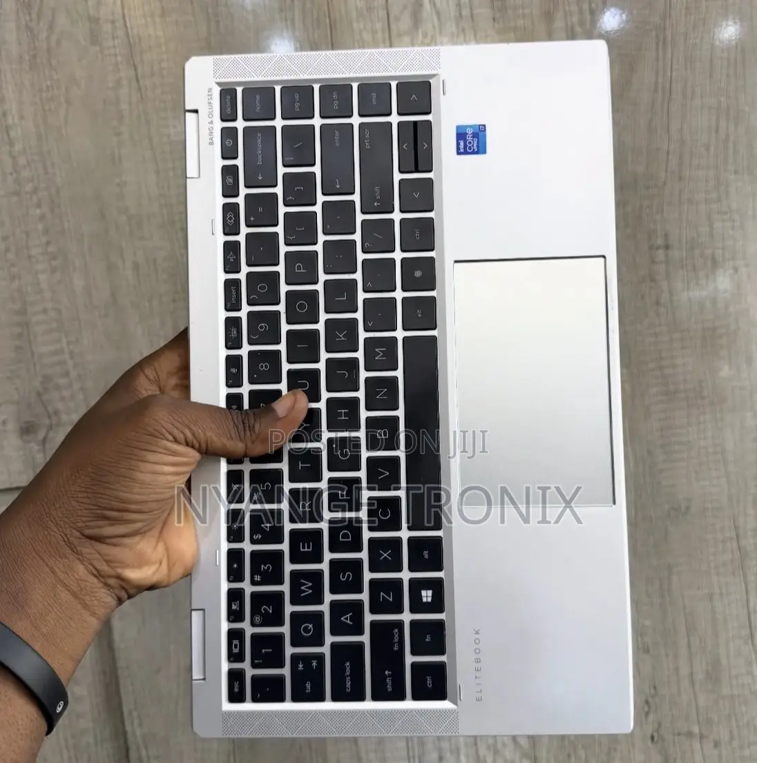 Laptop HP EliteBook 1040 G8 32GB Intel Core i7 SSD 1T