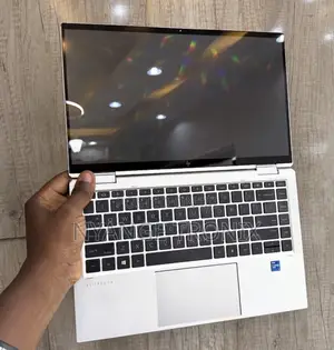 Laptop HP EliteBook 1040 G8 32GB Intel Core i7 SSD 1T
