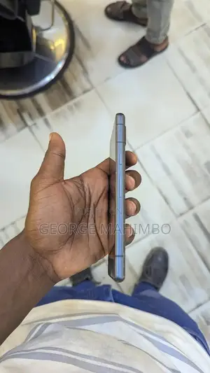 Google Pixel 7a 128 GB Gray