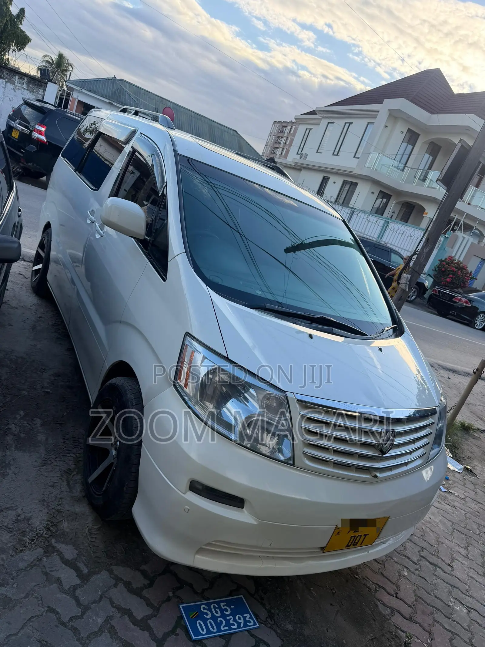 Toyota Alphard 2006 White